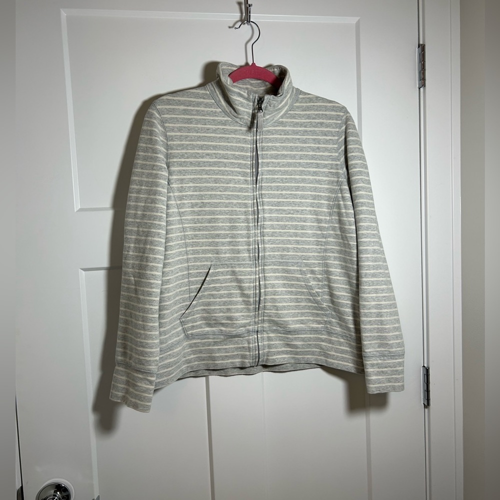 Petite LL Bean plush soft jacket
